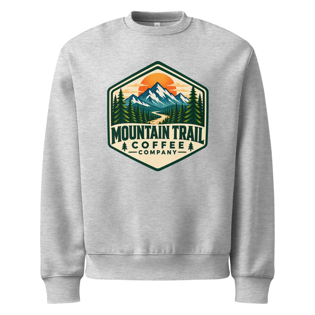 Oversized heavyweight sweatshirt in light gray fleece with ribbed cuffs, a relaxed fit and colorful mountain trail coffee graphic.